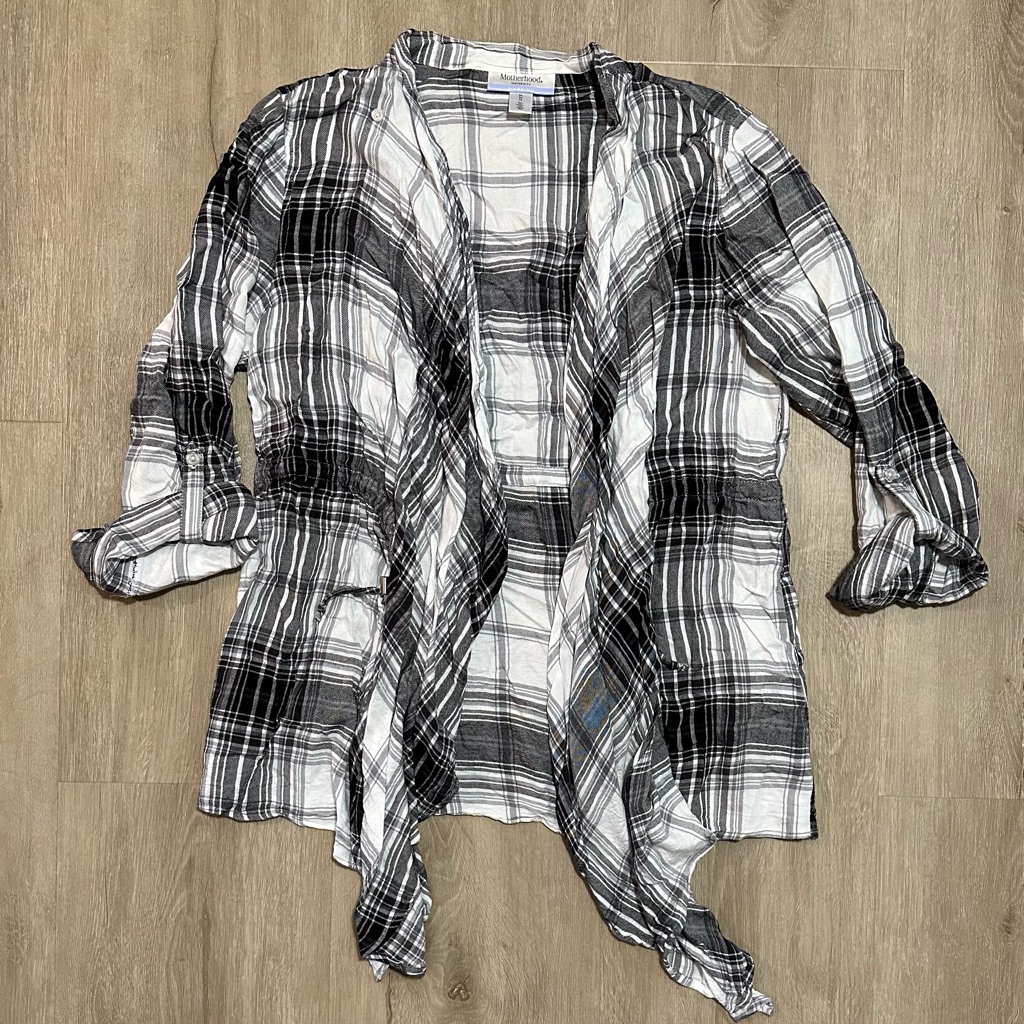 Nursing Button Up